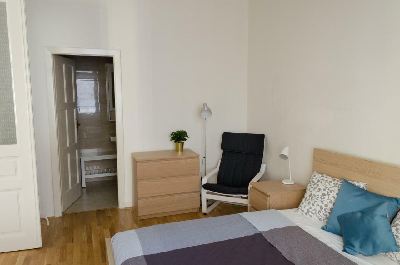 Oltec Apartment Brno Bagian luar foto